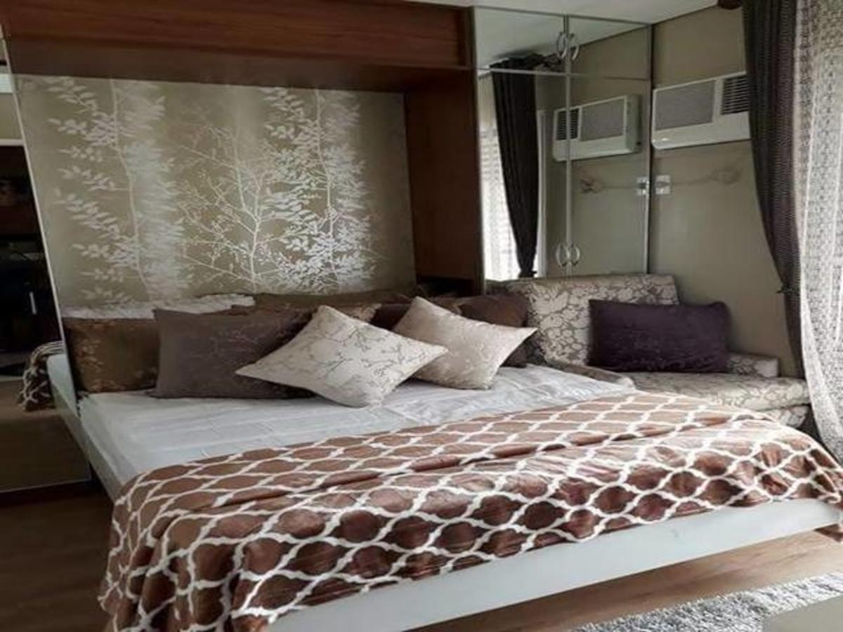 Sorrel Residences Condo Apartment By Fe Манила Екстериор снимка